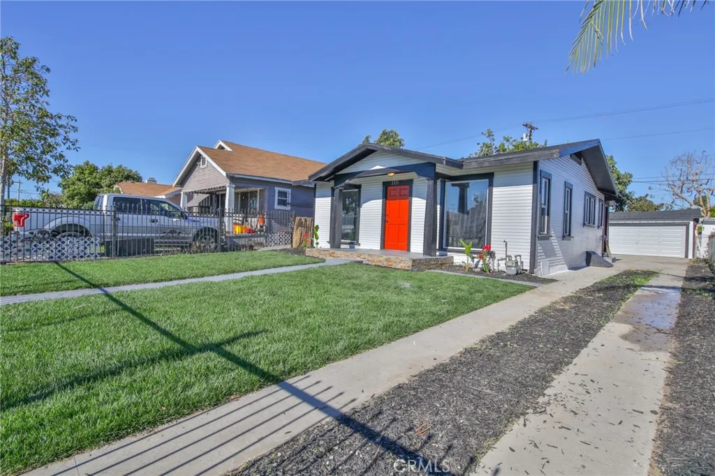 1335 W 68th, Los Angeles, California 90044 home-pic-6